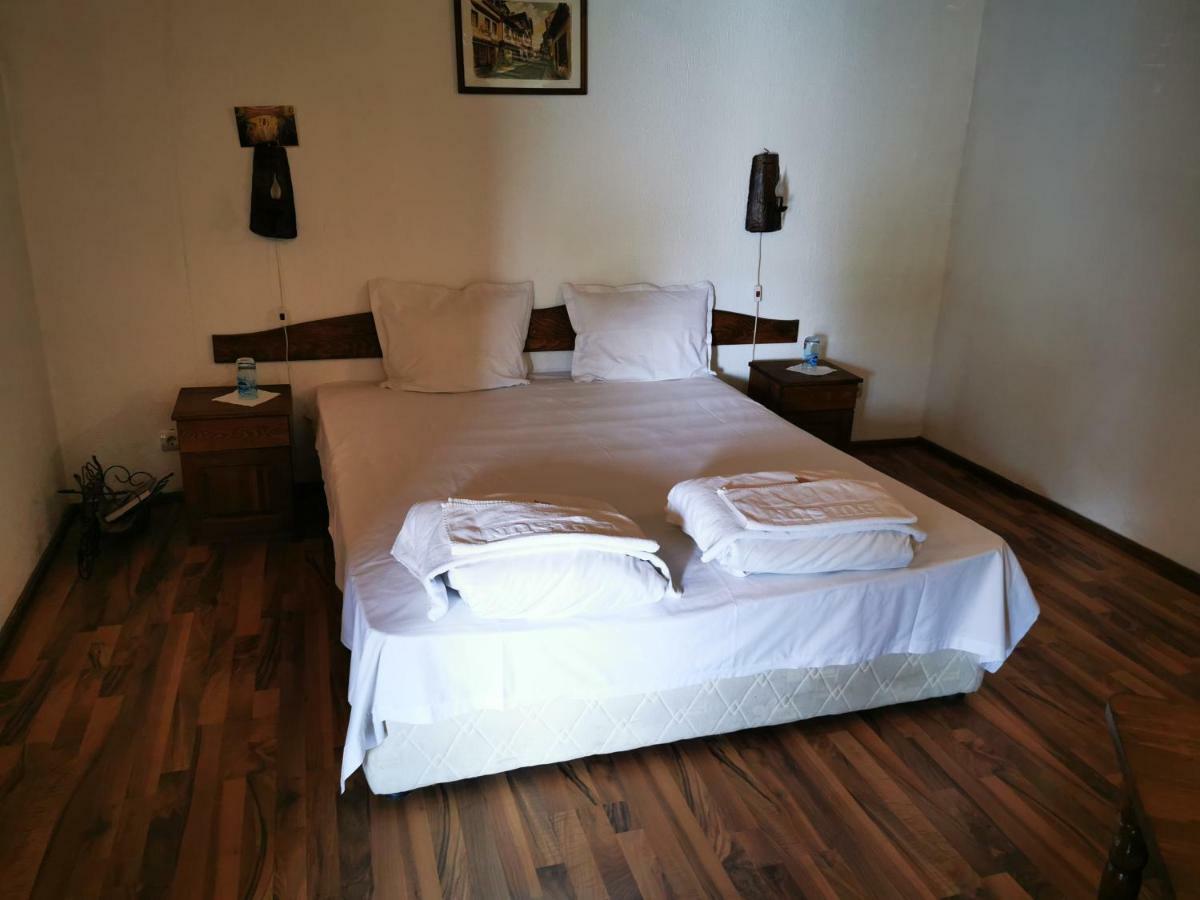 Комплекс Валера Hotell Gabarevo Exteriör bild