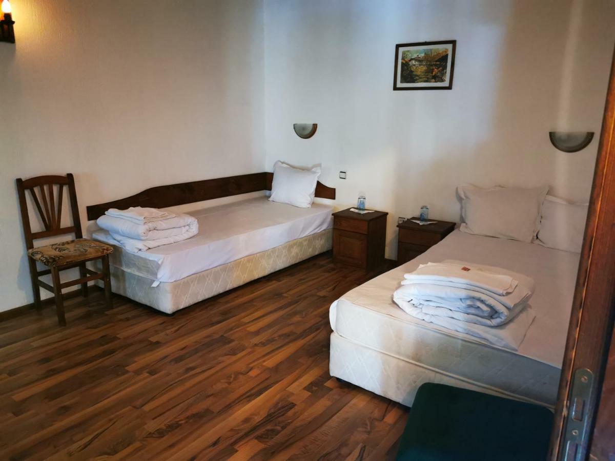 Комплекс Валера Hotell Gabarevo Exteriör bild